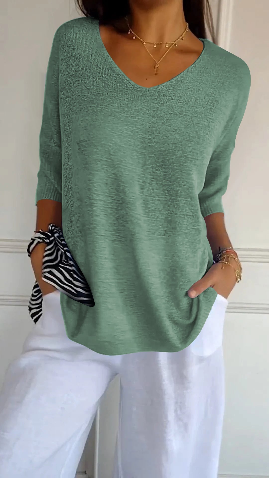 Anna | Soft V-Neck Top