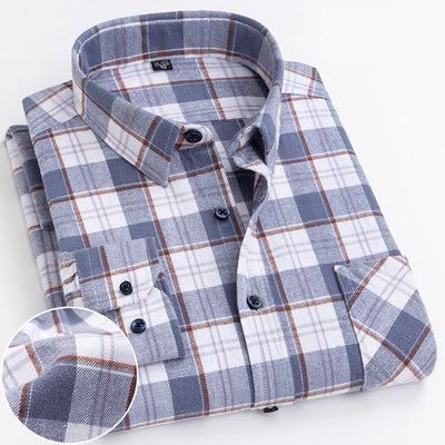 Plaid long-sleeved shirt