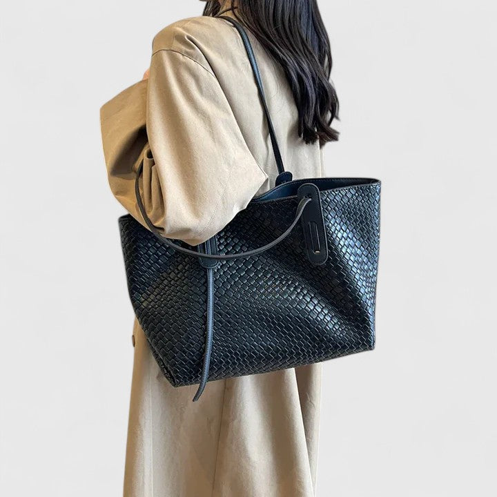 Shynna | Chic Tote Bag
