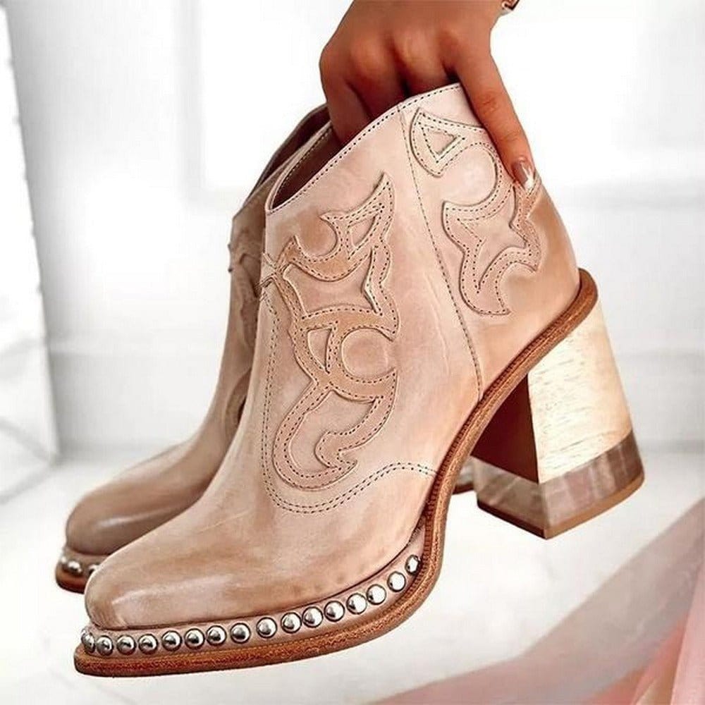 Gwen |Textured Ankle Boot