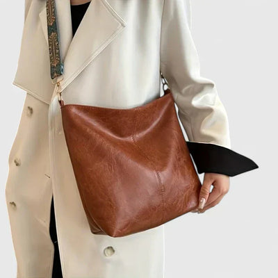 Meredeth | Sophisticated Handbag